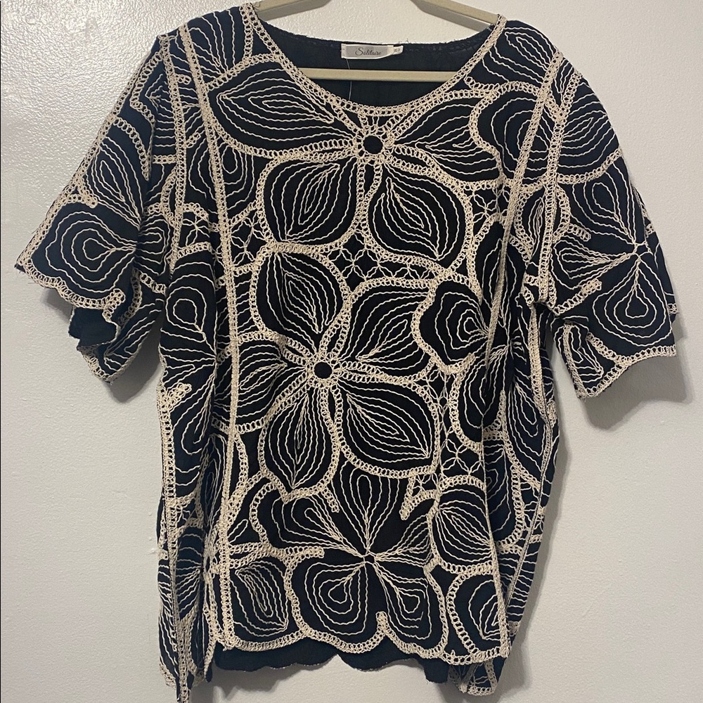 Solitaire Embroidered Black and Ivory Tunic Plus Size 2X